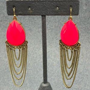 Trifari Dangle Pierced Earrings Neon Pink Faceted Teardrop Gold Chain Barbie